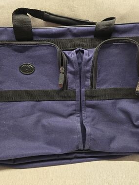 Avenues America "The Calisto" double gusset portfolio heavy-duty laptop Bag